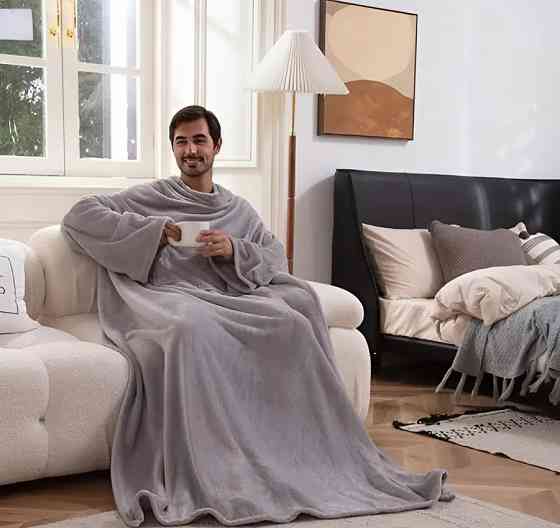 Плед флисовый в виде халата с рукавами длинный 140x170см Винница