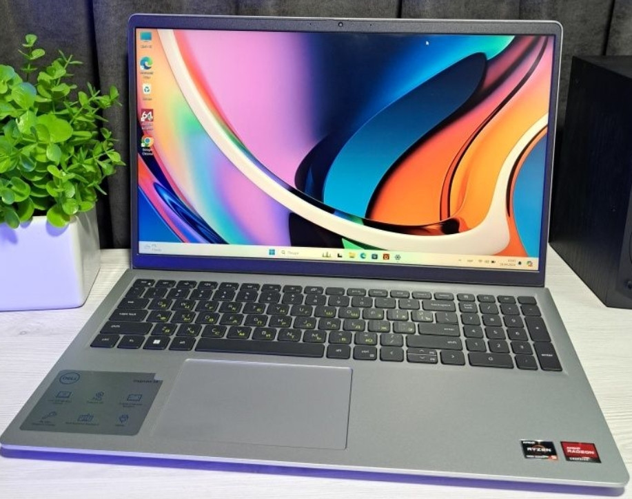 Ноутбук: DELL 3525/Ryzen 5 5625U /12Gb. / 256Gb./ 500Gb. Radeon RX Vega Киев - изображение 2