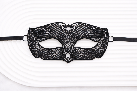 Маска карнавальная кружевная вечерняя one size черный Киев