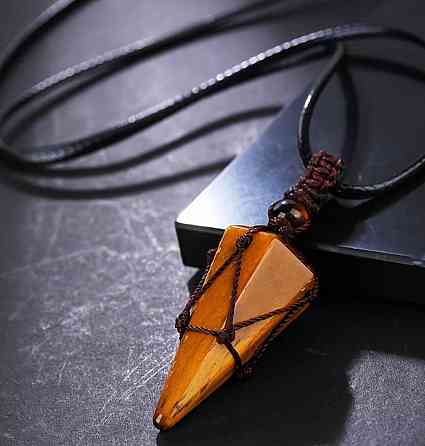 Підвіска з тигрового ока на шнурку з регулюванням довжини, конусний кулон-оберіг Київ