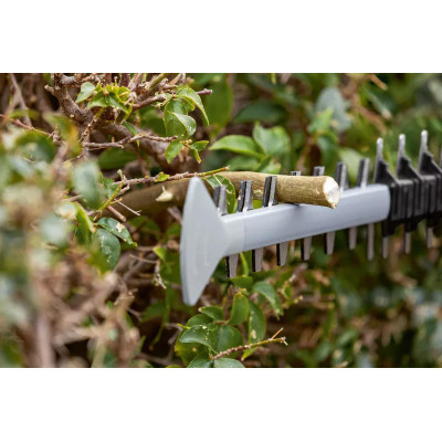 Кусторез Bosch аккумуляторный Professional GHE 18V-60 18V, 60мм, шаг реза 23мм, 2.3кг (без АКБ и ЗУ) (0.600.8C9.000) Винница - изображение 4