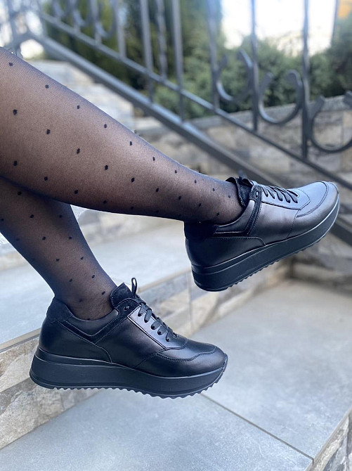 EMELI Кросівки жіночі EMELI 701/1 чорні (весна-осінь, шкіра+замша натуральна) (4122) Коломия - фото 4