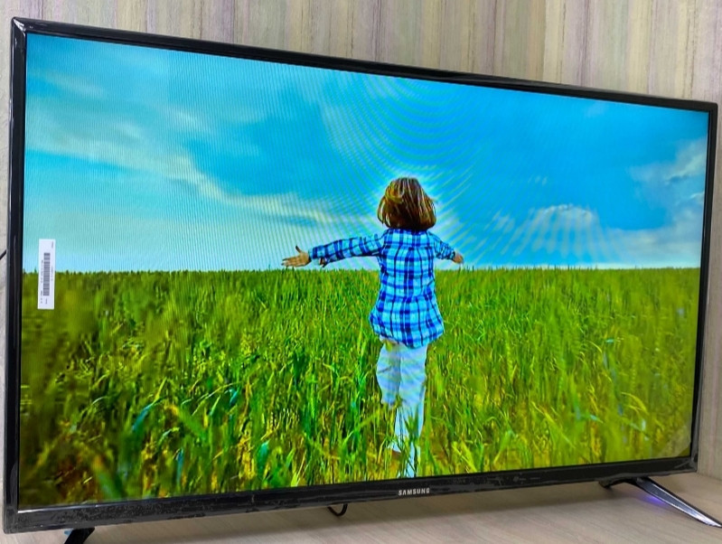 ТОП телевизор Samsung 34