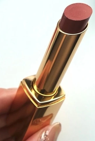 Помада для губ Chanel Rouge Allure L'extrait Lipstick 812 Beige Brut Слов'янськ - фото 2