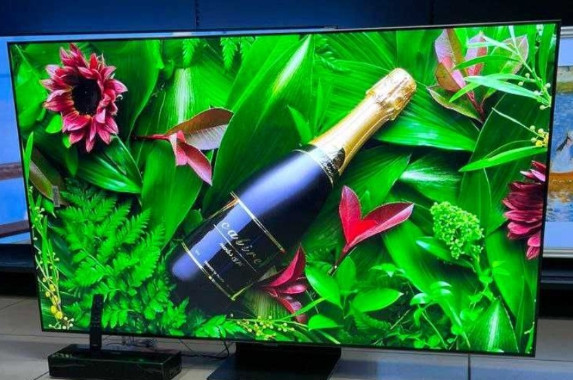 Телевизор Безрамный: 65