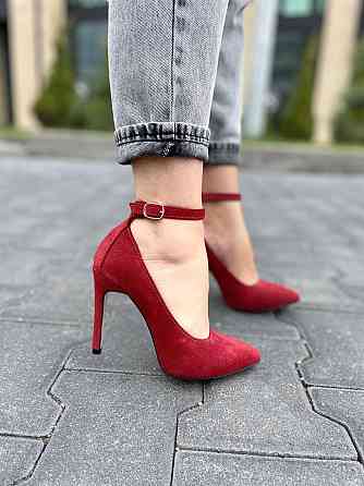 Nivelle Туфлі жіночі NIVELLE червоні натуральна замша 36р. каблук 10см. (1769/10502-10512) Коломыя