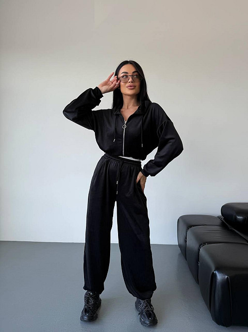 Жіночий стильний повсякденний велюровий костюм двійка Одеса - фото 7