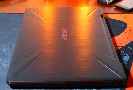 Игровой ноутбук ASUS TUF GAMING FX-504 15