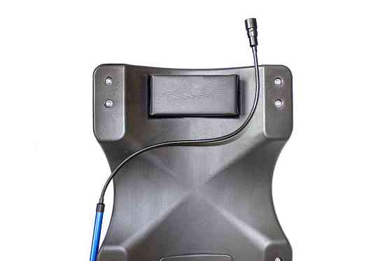 Лежак пластиковий підкатний на 6-ти колесах з ліхтарем на гнучкому подовжувачі 40 '' (1050х490х95мм) Одеса