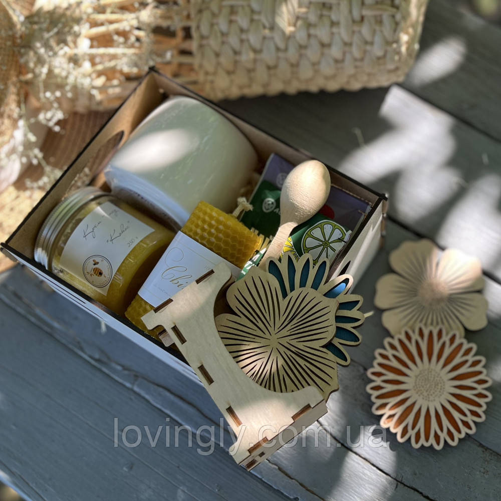 Набор подарочный: чашка, крем-мёд, свеча, чай в деревянном боксе Ирпень - изображение 2