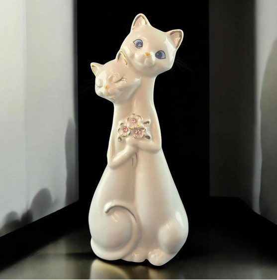 Статуэтка красивая Кошечки пара Киев - изображение 1