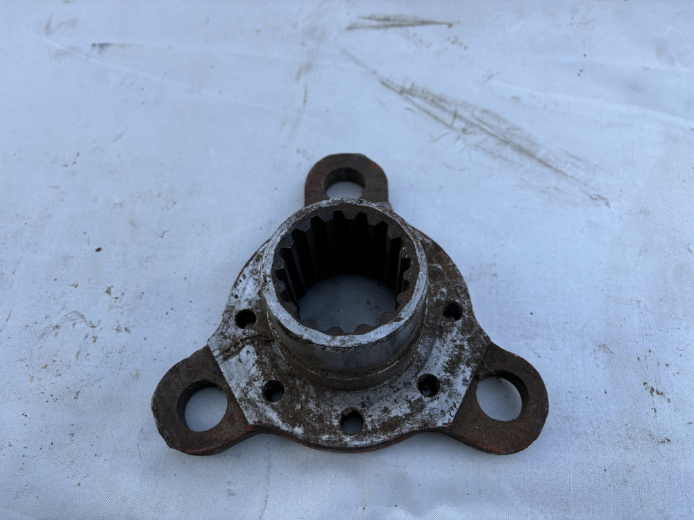 Вилка кардану (старого зразка) Т-4. 04.36.118. Харків - фото 1