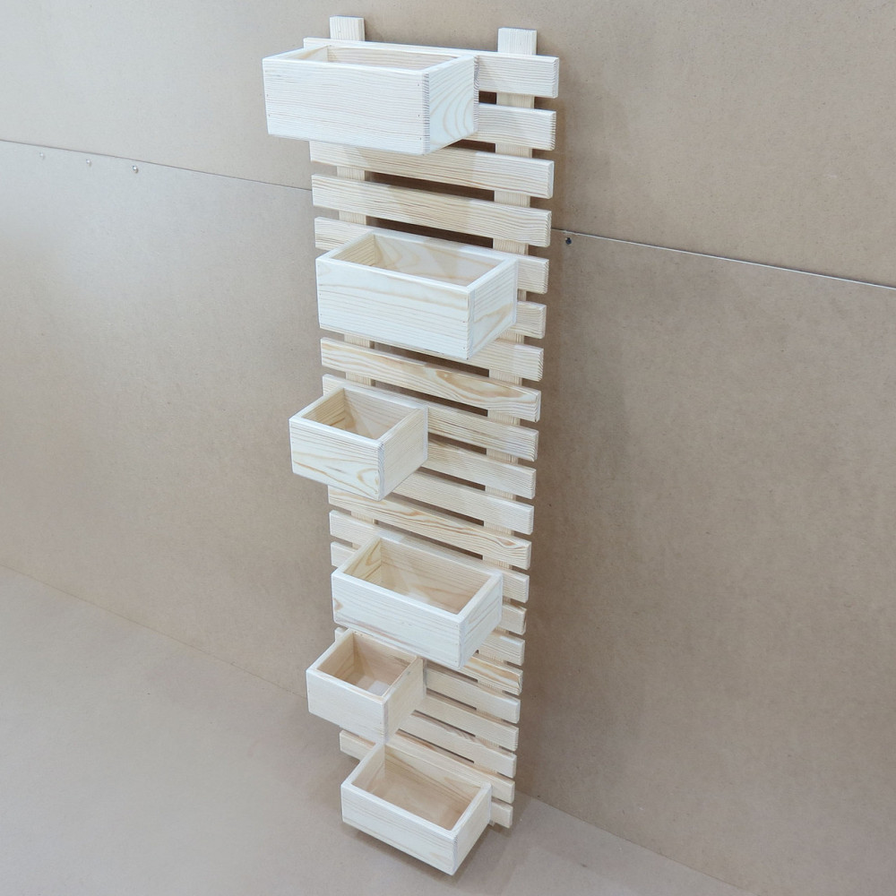 Полка настенная для цветов 