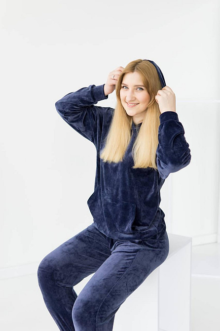 Жіночий велюровий костюм із капюшоном Синій S Харків - фото 6