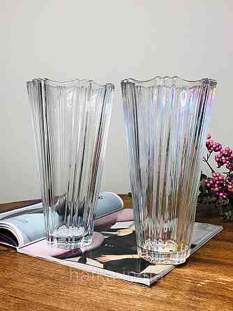 Ваза скляна Olens "Мальва райдужна" 12*25 см прозоре з переливами товсте скло Київ