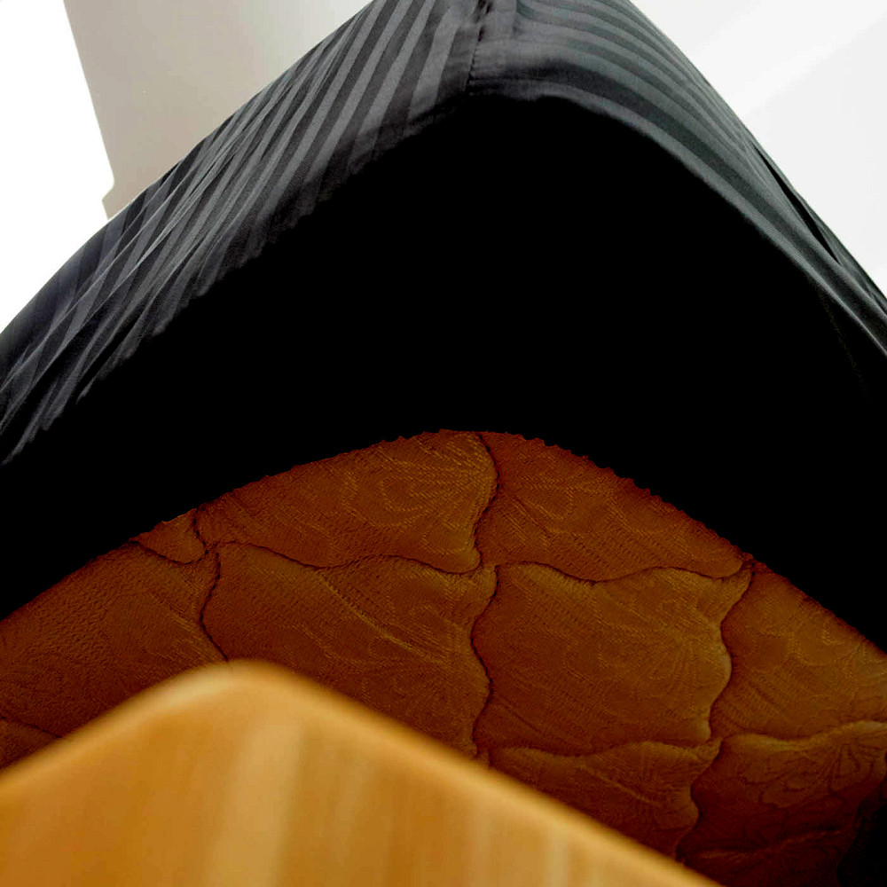 Простирадло на резинці односпальне страйп-сатин 100% бавовна 90х200х25см 125г/м2 (Чорний) Суми - фото 9