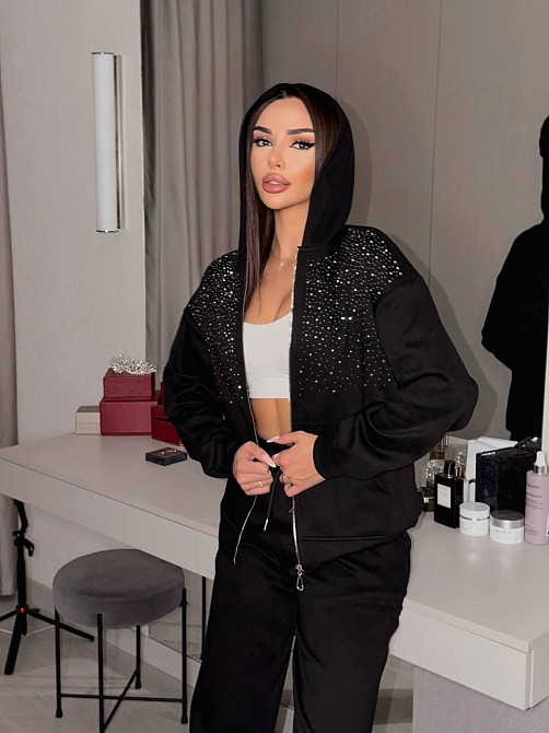 Стильний жіночий повсякденний костюм зі стразами вільного крою тринитка Чорний, 46/48 Одеса - фото 7