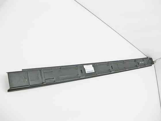 Mercedes-Benz  A1646981030 Пильовик - накладка підніжки нижня права ML W164 Одеса