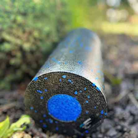 Масажний ролик (роллер) гладкий PowerPlay PP-4348 2 in 1 EPP Foam Roller Чорно/Синій (33x14см.) Кам'янське