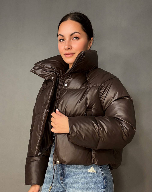 Куртка жіноча Lady Yep 30083 пуффер коротка глянцева коричнева, коричневий, L Київ - фото 9