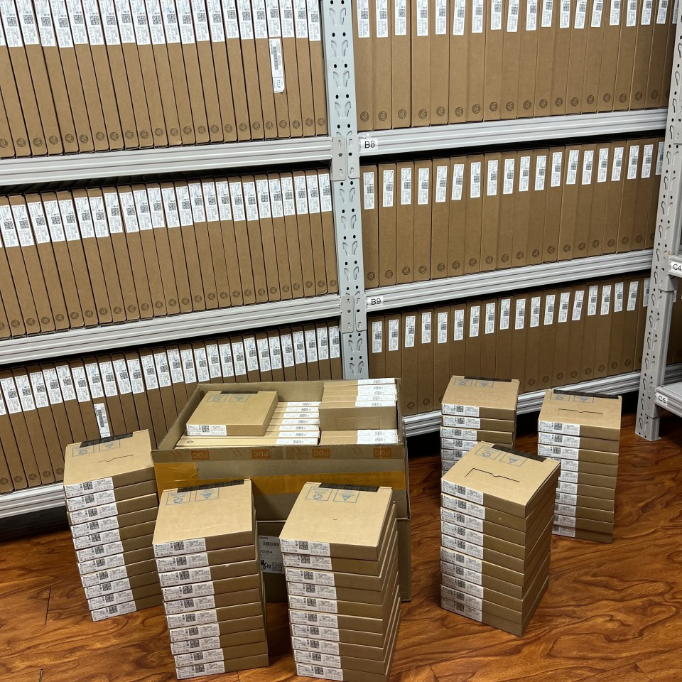 Набор SMD резисторов 660шт от 1Ом до 1МОм для ремонта Киев - изображение 5