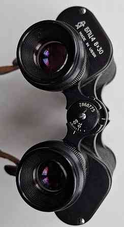 Бинокль БПЦ-4 8х30 с кофром сделано в ссср. Харьков