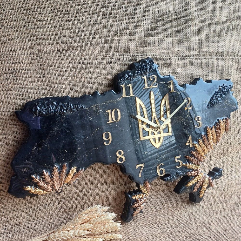 Часы настенные 50*32 см из эпоксидной смолы ручной работы 