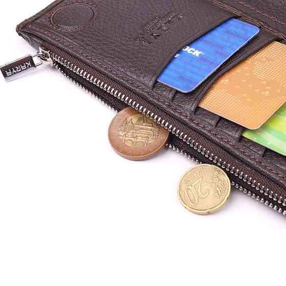 Чоловіче вертикальне портмоне з натуральної шкіри KARYA 21421 Коричневий Київ