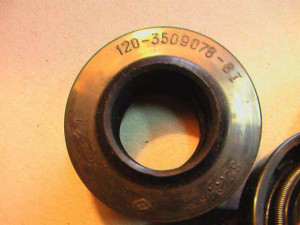 Сальник компресора ЗІЛ-130.120-3509070 Харків - фото 1