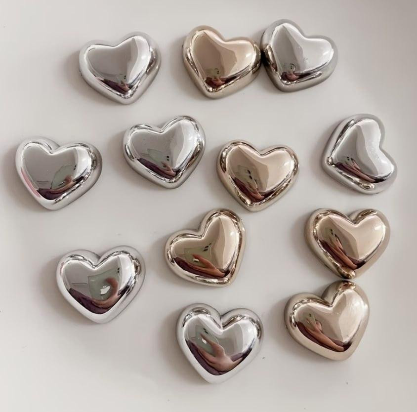Магниты на холодильник Сердца – набор 12 шт, из смолы Киев - изображение 1