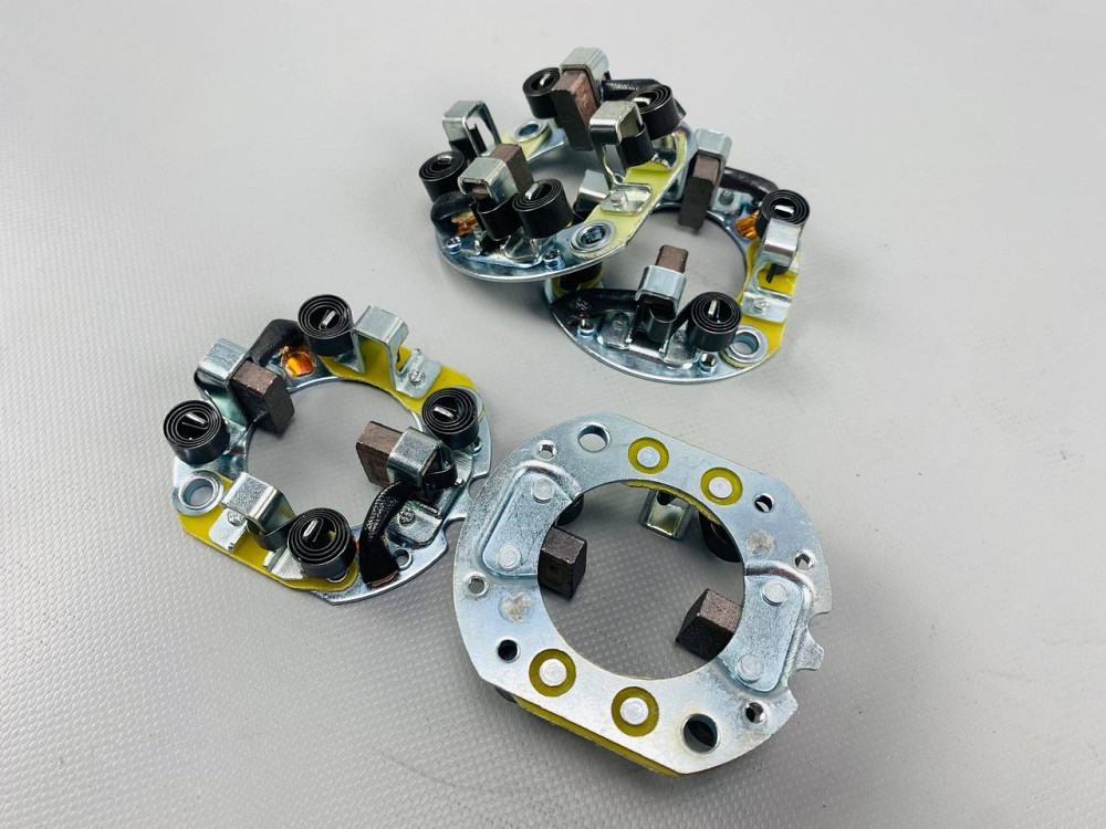 Щіткотримач редукторного посиленого стартера 12 В 2,8-3,5 кВт Мукачево - фото 2