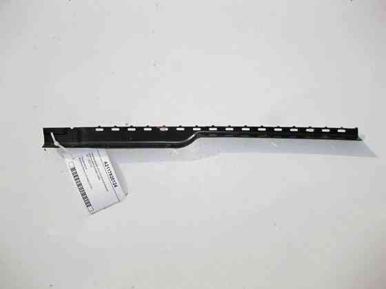 Mercedes-Benz  A2117820124 Направляюча ущільнювальна гумка отвору електролюка зліва CLS C219 Одеса