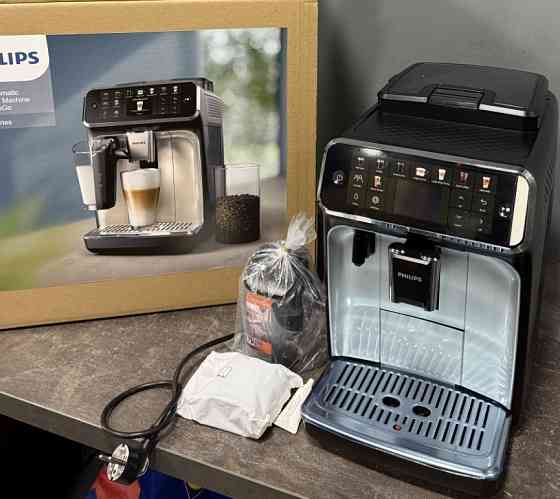 Кавомашина Philips 5500 LatteGo black. Київ