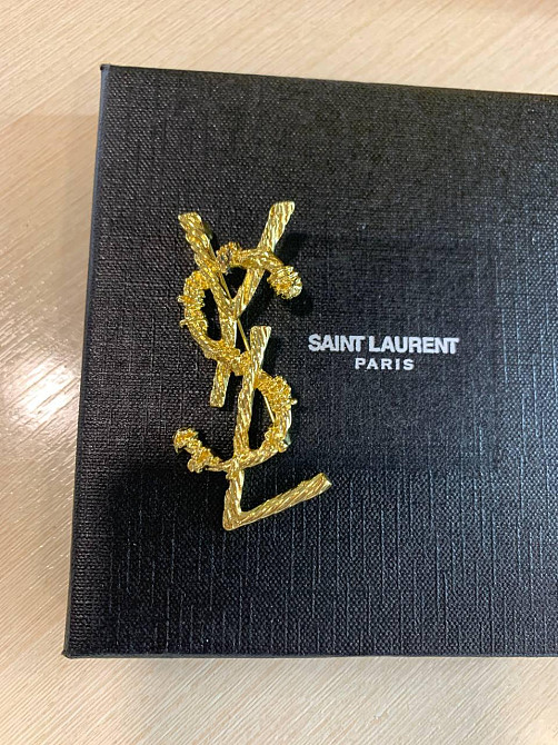 Сен Лоран брошка / Yves Saint Laurent стильная брошка Одесса - изображение 4