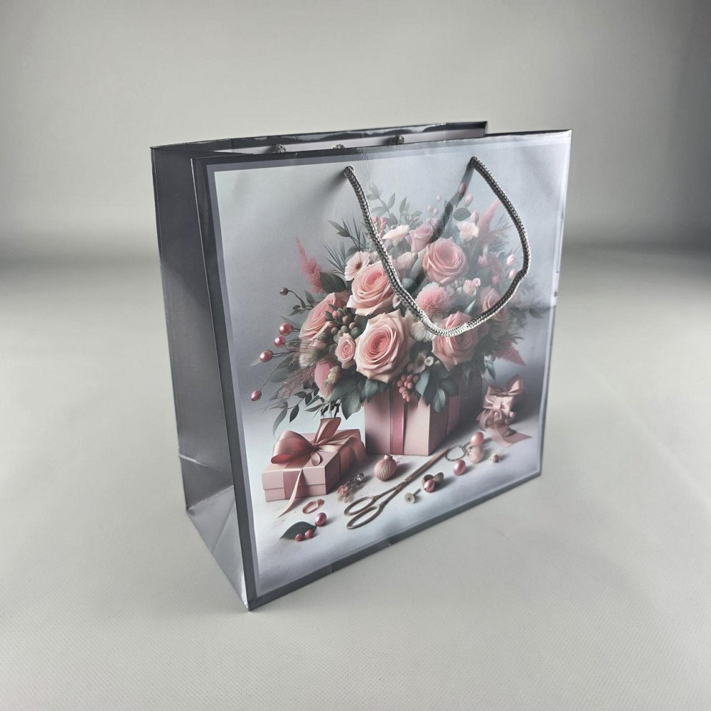 Пакет паперовий подарунковий квадратний 23*24*10 (артKV-074) (12 шт.) Харків - фото 1