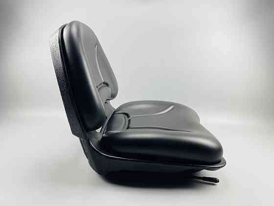 Сидіння малого трактора та спец. техніки універсальне регулювання вперед/назад піна пвх високої щільності Мукачево