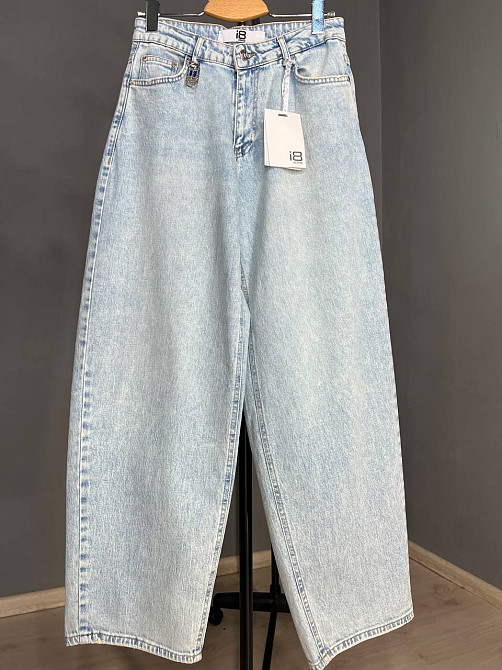 Джинсы женские I8 52452 SKATER jeans широкие бананы с высокой посадкой светло-голубые, светло-голубо Одесса - изображение 9