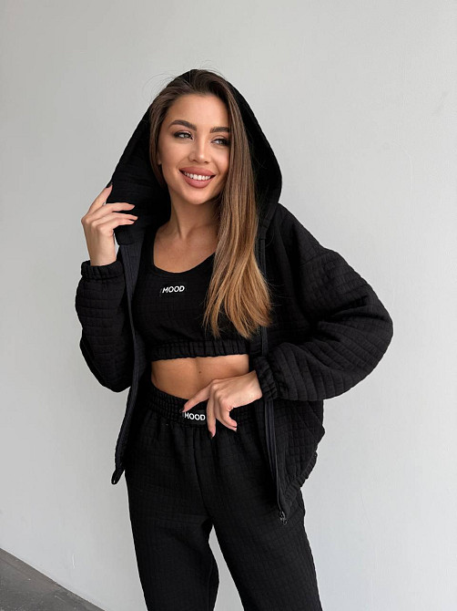 Жіночий прогулянковий костюм-трійка: кофта топ і штани Капітон Чорний, 42/44 Одеса - фото 1