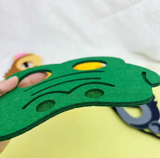 Детская маска Крокодил на праздник one size зеленый Киев