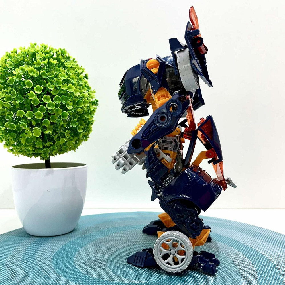 Робот-трансформер машинка 24см з аксесуарами Оранжево-чорний (JJ707A-B-C) Чернігів - фото 2