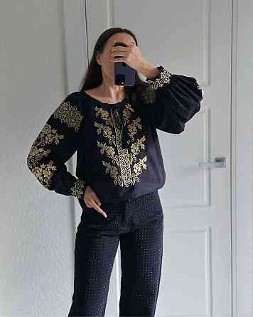 Женская черная современная вышиванка 80% хлопок, 20% полиэстер 44 Одесса