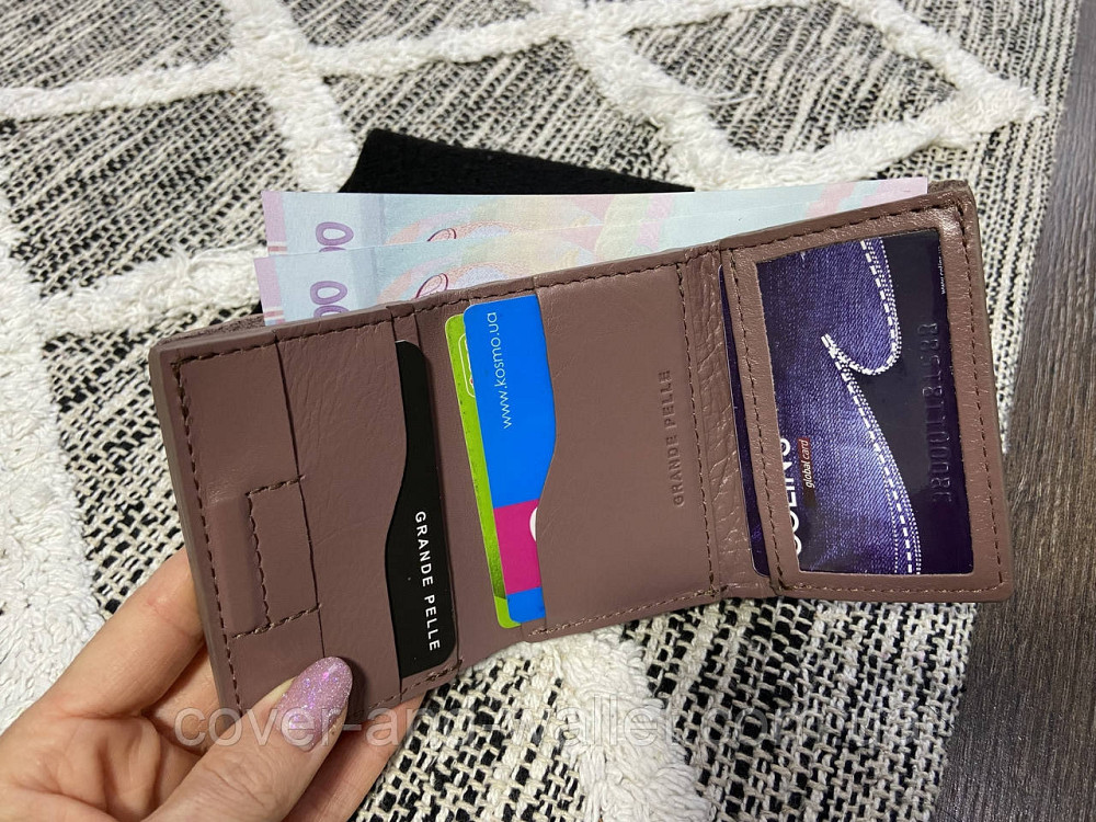 Жіночий маленький гаманець пудрового кольору на магніті з італійської шкіри Grande Pelle 503665 Київ - фото 5