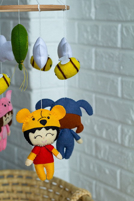 Музичний мобіль WoolyFox «Веселі дівчатка» з 35 мелодіями персоналізований Київ - фото 9