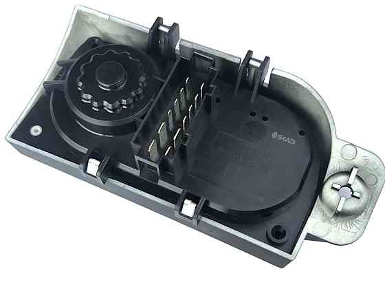 Блок светотехникой 2170, 2171, 2172 переключатель света (вертикальный разьем) 2 управления Мукачево