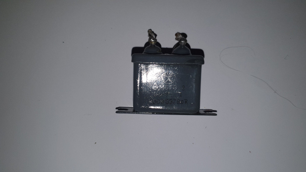 Конденсатор пусковий МБГo-2. 1 мкФ. СССР. Харків - фото 1