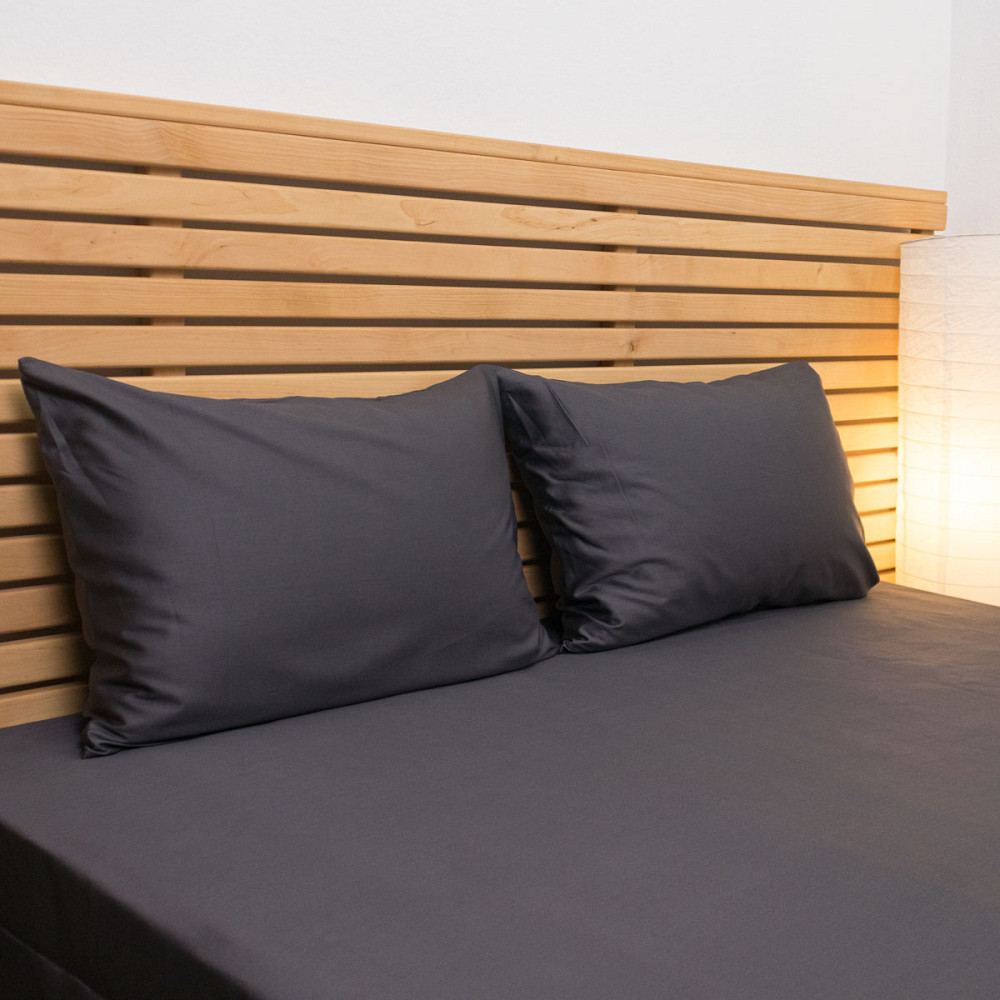 Cемейный комплект постельного белья Сатин Гладкий 135 г/м2 YouStar (Графит) 2 х 70х70 Сумы - изображение 4