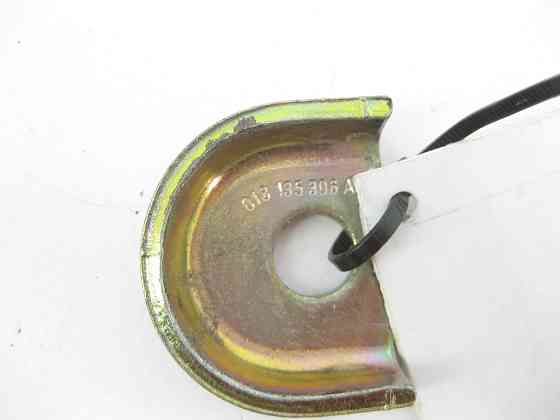 VAG  016135306A Шайба кріплення ременя безпеки VAG Одесса