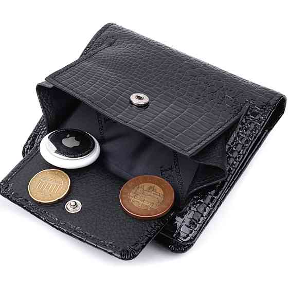 Кошелек для женщин среднего размера из натуральной лакированной кожи ST Leather 22686 Черный Киев