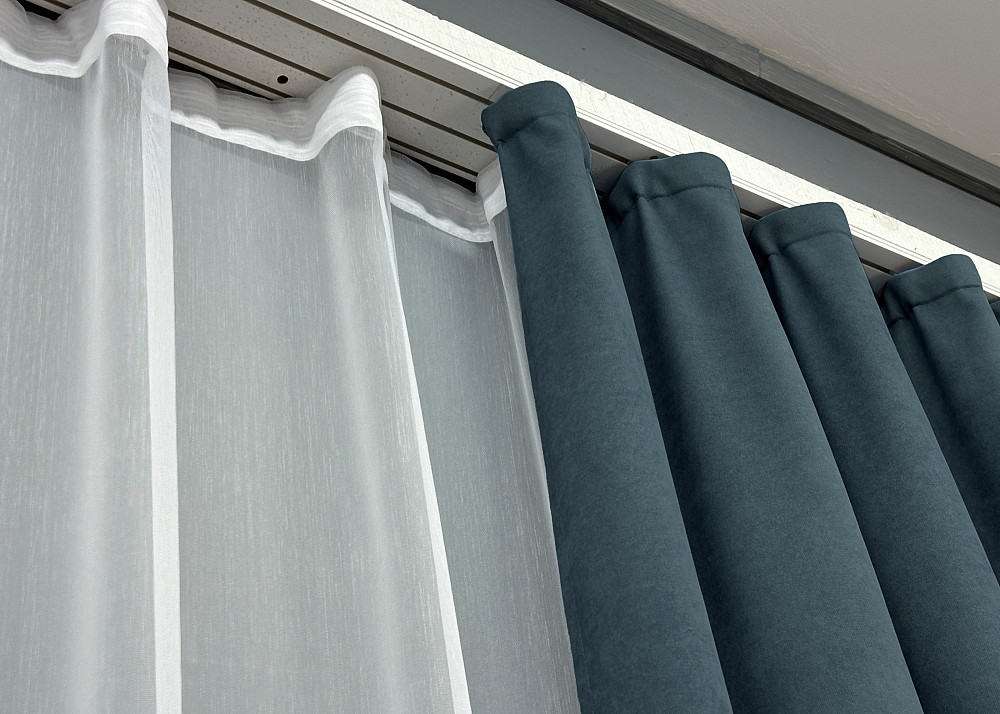 Комплект штор VR-Textil Мікровелюр Petek 100х270 2шт і Тюль 300х270 1489ш-1153т Сіро-блакитний з білим 71-033/1 Київ - фото 8