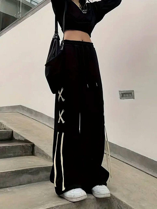 Жіночі оверсайз баггі-штани з мінімалістичним дизайном двонитка Одеса - фото 5